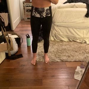 Lululemon 3/4 Crop Pant SZ 4